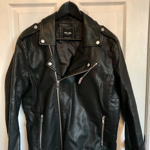 Biker Faux Leather Jacket - Picture 6 of 9